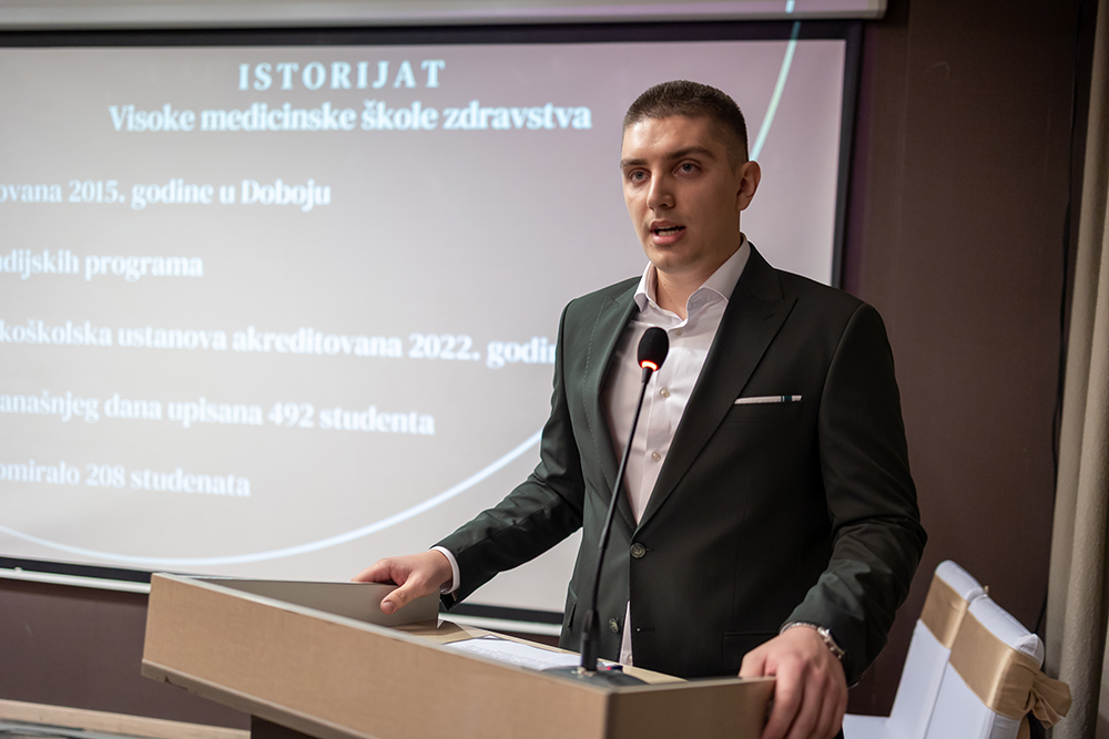 Akademija 2